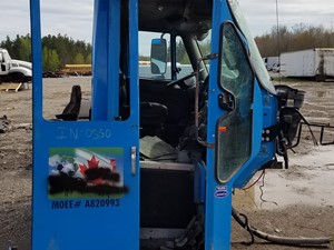Used 2014 International DuraStar 4300 Cab (Stock #IN-0550-23)) Part Image