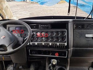 Used 2014 Kenworth T800 Dash Ass'y (Stock #KW-0609-35)) Part Image