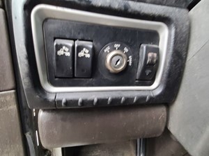 Used 2014 Kenworth T800 Dash Control Module (Stock #KW-0609-26)) Part Image
