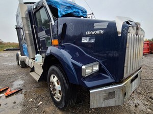 Used 2014 Kenworth T800 Front Axle, Complete (Stock #KW-0609-3)) Part Image