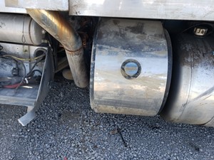 Used 2014 Peterbilt 389 DEF Tank (Stock #PT-0711-1)) Part Image
