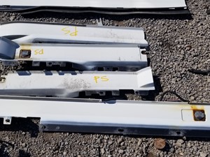 Used 2014 Volvo VNL Cab Fairing (Stock #VV-0536-39)) Part Image