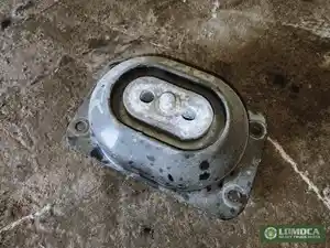 Used 2014 Volvo VNL Engine Mount (Stock #VV-0721-39)) Part Image