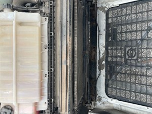 Used 2014 Volvo VNL Radiator (Stock #VV-0717-22)) Part Image