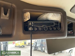 Used 2014 Volvo VNL Radio (Stock #VV-0717-37)) Part Image