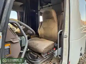 Used 2014 Volvo VNL Seat (Stock #VV-0536-32)) Part Image