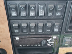 Used 2015 International PROSTAR Dash Control Module (Stock #IN-0690-19)) Part Image