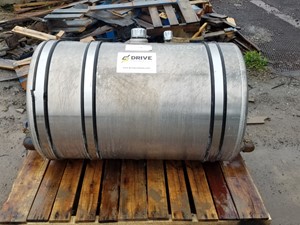 Used 2015 Mack CHU613 Hydraulic Tank (Stock #MK-0639-5)) Part Image