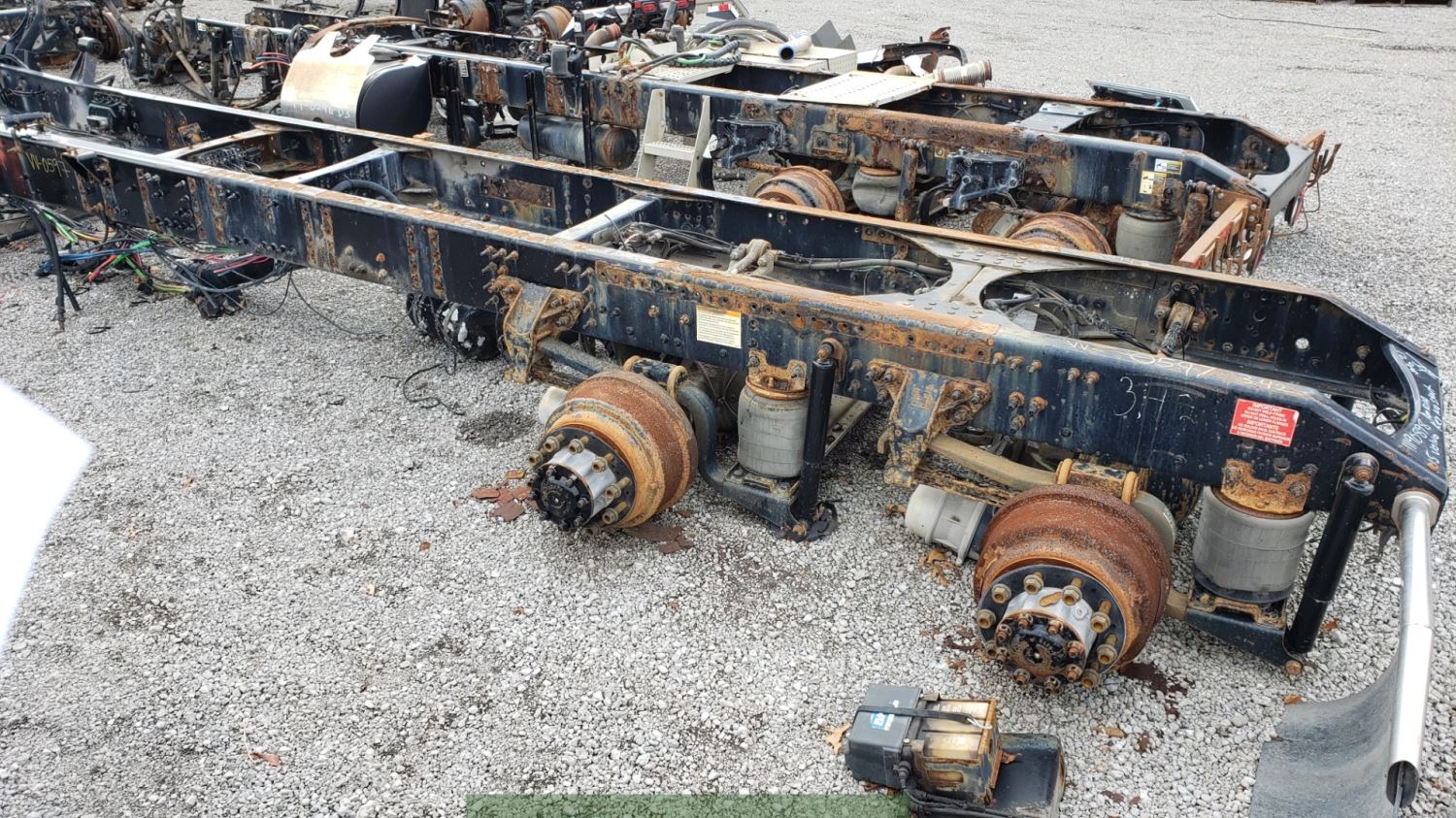 Used 2015 Volvo VNL Frame and Crossmembers for sale York Ontario Canada Frame and