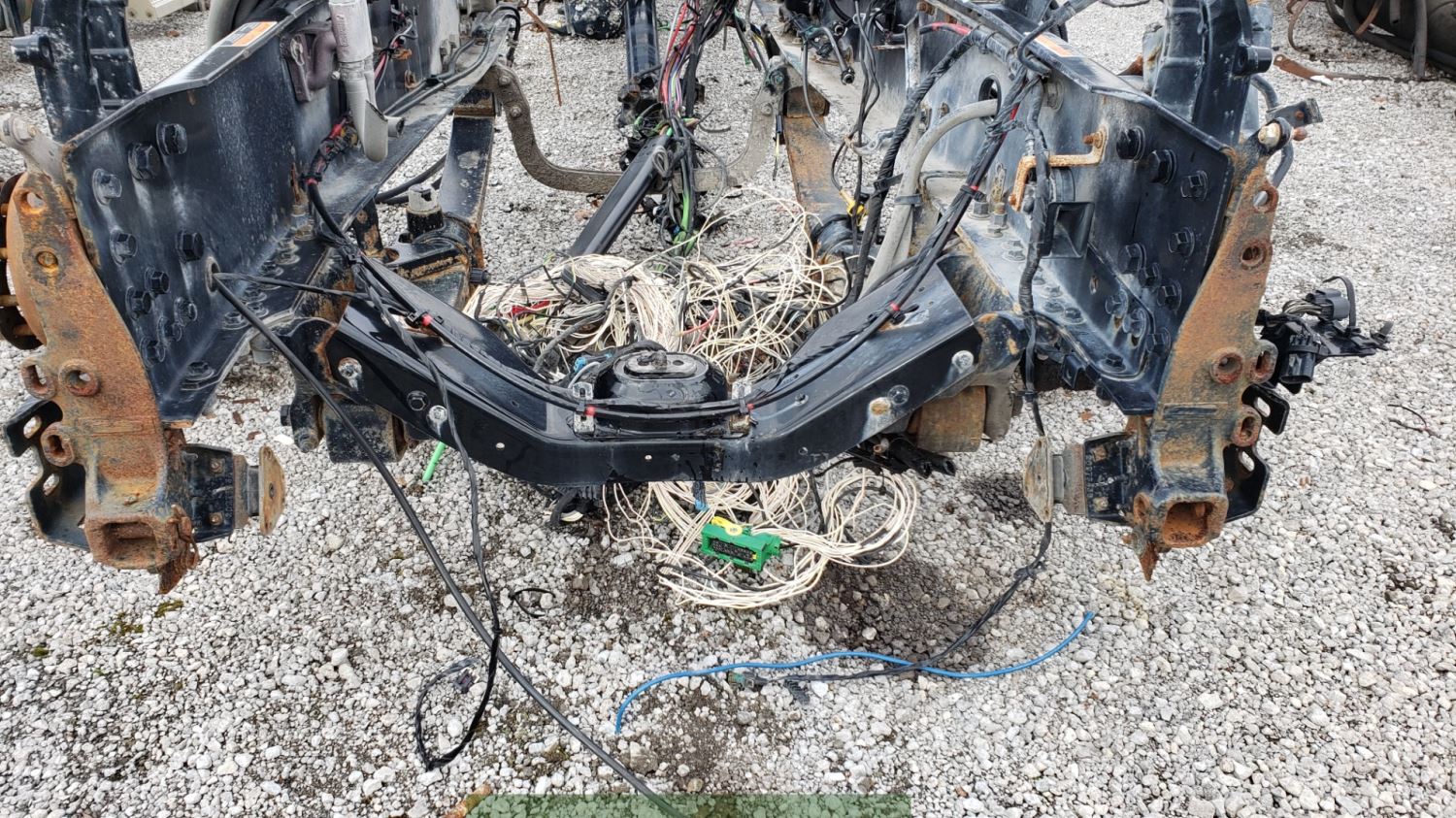 Used 2015 Volvo VNL Frame and Crossmembers for sale York Ontario Canada Frame and