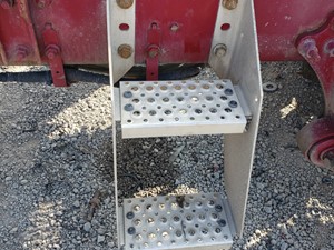 Used 2016 International PROSTAR Step (Stock #IN-0604-36)) Part Image