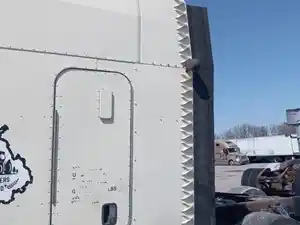 Used 2016 Peterbilt 579 Sleeper Fairing (Stock #PT-0775-16)) Part Image