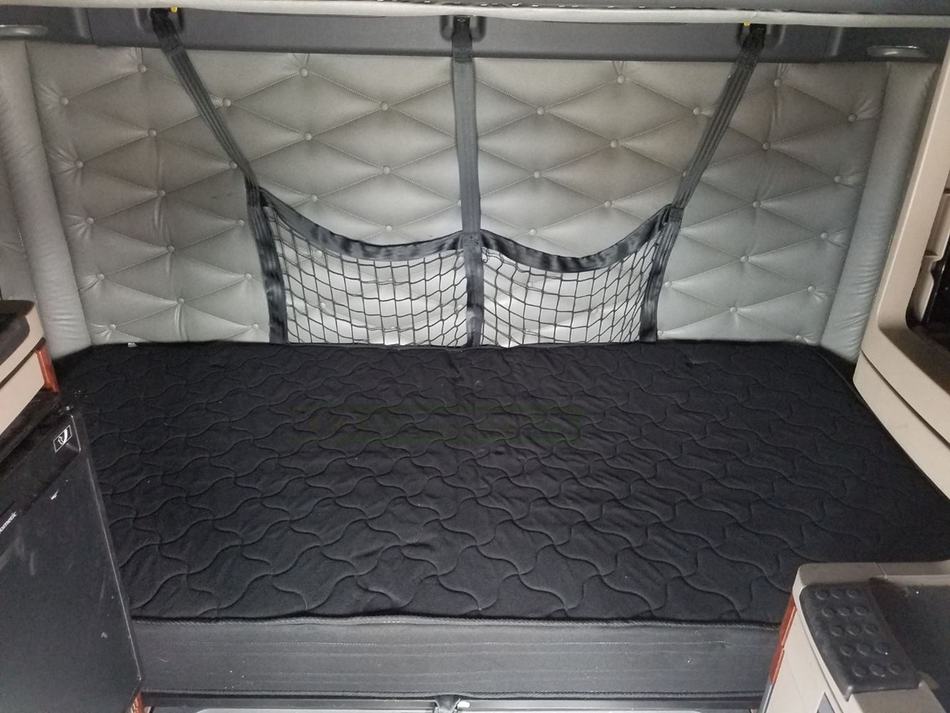2017 Freightliner Cascadia 125 Stock Fr