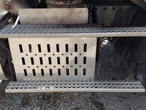 Used 2017 Volvo VHD Diesel Particulate Filter (DPF) (Stock #VV-0593-9)) Part Image