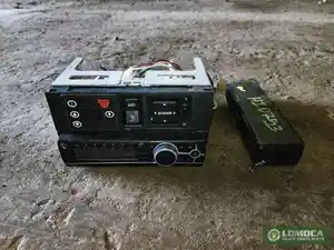 Used 2019 Hino 338 Radio (Stock #HI-0753-17)) Part Image