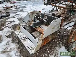 Used 2018 International LT625 Battery Box (Stock #IN-0670-21)) Part Image