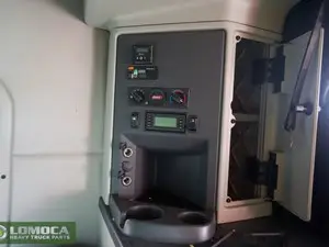 Used 2018 Peterbilt 579 Sleeper Part Image