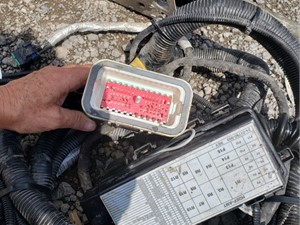 Used 2018 Western Star 5700 Wiring Harness (Cab & Dash) (Stock #WS-0543-52)) Part Image