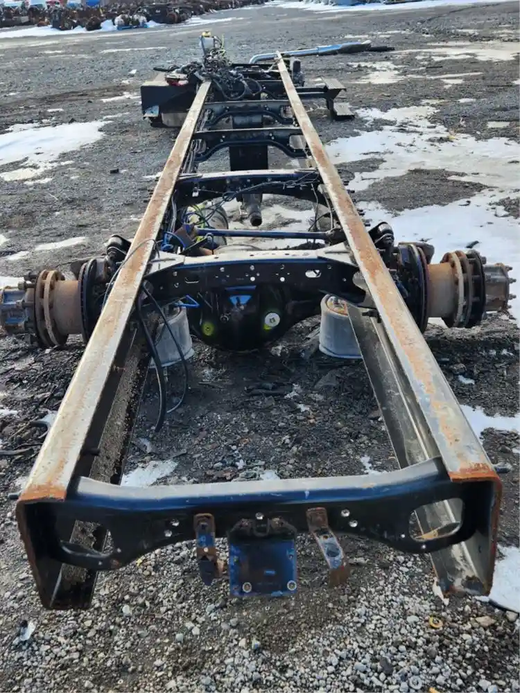 Used, Recycled, New, and Aftermarket Heavy Duty Truck Parts