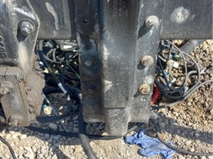 Used 2019 Kenworth W900 Engine Mount (Stock #KW-0661-38)) Part Image