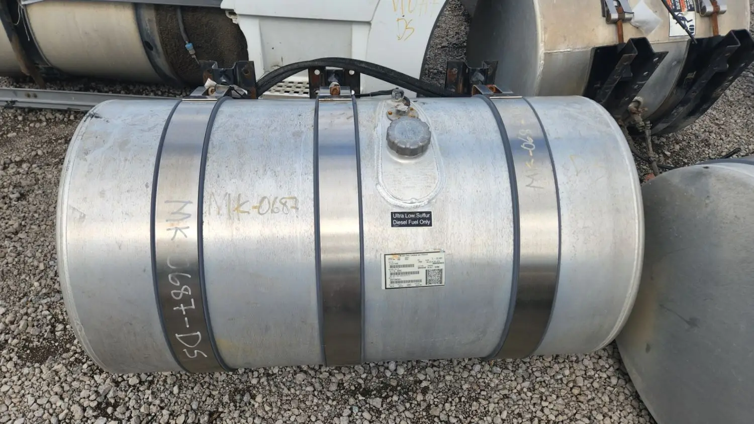Used 2020 Mack Anthem Fuel Tank for sale York Ontario Canada Fuel