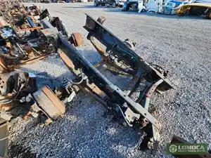 Used 1989 International F-2674 SBA Front Axle, Complete (Stock #IN-0424-12)) Part Image