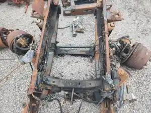 Used 1999 International F-2674 SBA Front Axle, Complete (Stock #IN-0497-19)) Part Image