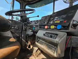 Used 2000 Mack RB688S Dash Ass'y (Stock #MK-0612-32)) Part Image