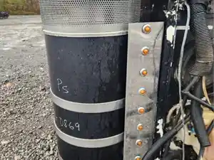 Used 2001 Peterbilt 379 External Air Breather (Stock #PT-0869-9)) Part Image