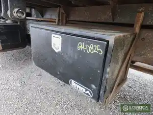 Used 2002 GMC C7500 Tool Box (Stock #GM-0825-15)) Part Image