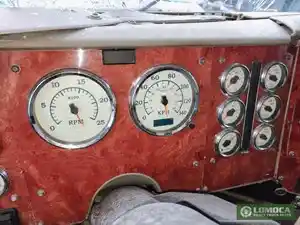 Used 2003 International 9900I Instrument Cluster (Stock #IN-0833-19)) Part Image