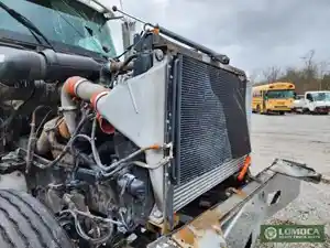 Used 2003 International 9900I Radiator (Stock #IN-0833-13)) Part Image