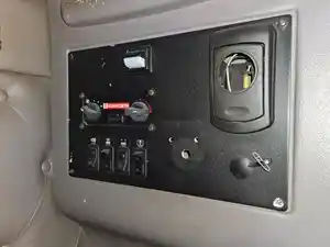 Used 2005 Kenworth T2000 Heater/AC Control Assy (Stock #KW-0689-56)) Part Image