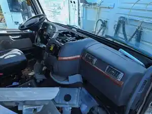 Used 2006 Volvo VNL Dash Ass'y (Stock #VV-0662-29)) Part Image