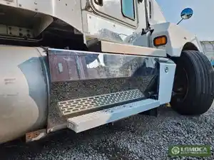 Used 2007 Kenworth T600 Cab Fairing (Stock #KW-0798-30)) Part Image