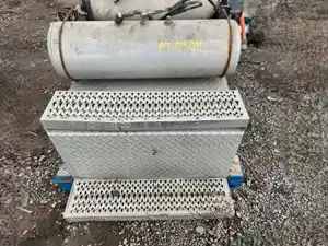 Used 2007 Peterbilt 379 Battery Box (Stock #PT-0904-32)) Part Image