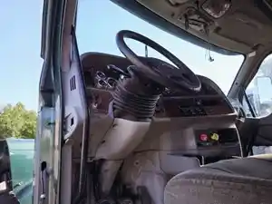 Used 2007 Peterbilt 387 Steering Column Image