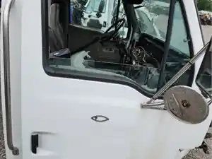 Used 2007 Sterling ACTERRA Door (Stock #ST-0680-6)) Part Image