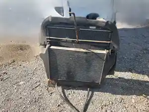 Used 2008 GMC W5500 Radiator (Stock #GM-0872-18)) Part Image