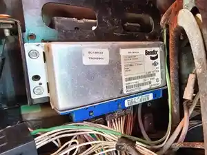 Used 2009 Bendix 5018533 ABS Control Module (Stock #MK-0524-43)) Part Image