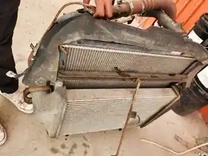 Used 2009 Isuzu NPR-HD Radiator (Stock #IZ-0647-30)) Part Image