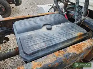 Used 2010 Freightliner Cascadia 125 Battery Box Cover (Stock #FR-0804-2)) Part Image