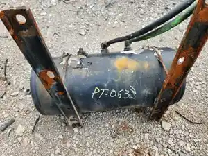 Used 2010 Peterbilt 367 Air Tank (Stock #PT-0633-43)) Part Image