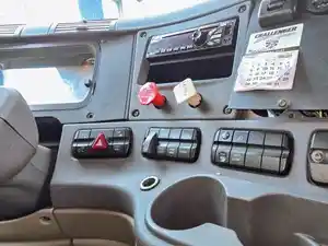 Used 2011 Freightliner Cascadia 125 Dash Control Module Image