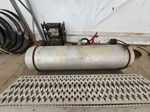 Used 2012 Peterbilt 388 Air Tank (Stock #PT-0808-1)) Part Image