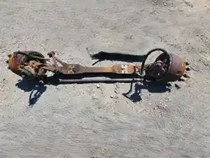 Used 2012 Peterbilt 388 Front Axle, Complete (Stock #PT-0808-13)) Part Image
