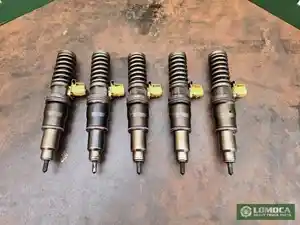 Used 2012 Volvo VED12 Injector (Stock #VED12-0662-10)) Part Image
