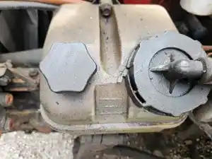 Used 2013 Freightliner M2 106 Power Steering Reservoir (Stock #FR-0885-13)) Part Image