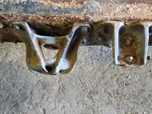 Used 2013 Hino 195 Bracket (Stock #HI-0733-28)) Part Image