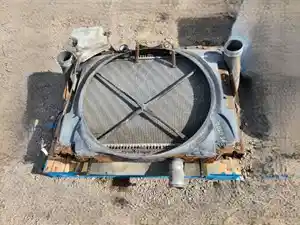 Used 2013 Peterbilt 330 Radiator (Stock #PT-0902-18)) Part Image